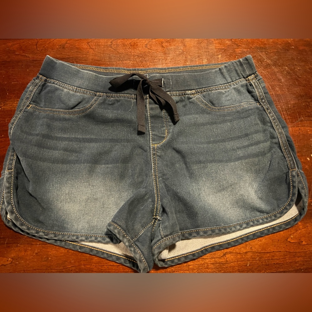 NOBO Mid Rise Shorts
